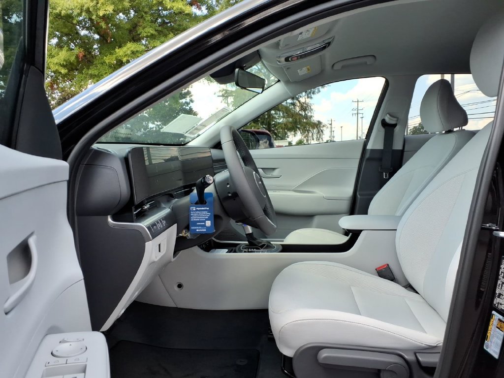 New 2027 Hyundai Kona SEL Sport FWD image 14