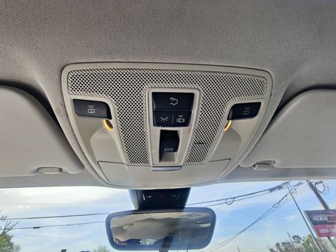 Used 2015 Mercedes-Benz GLA 250 GLA 250 4dr SUV image 11