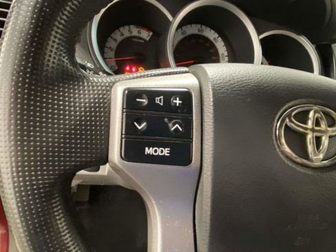 Used 2013 Toyota Tacoma 2WD Access Cab image 21