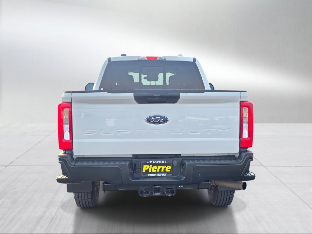 Used 2023 Ford F250 XL AWD/4WD image 5