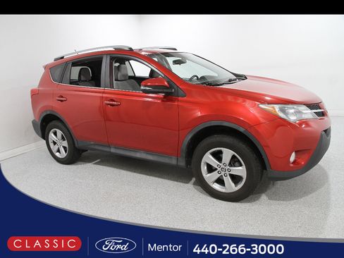 Used 2015 Toyota RAV4 XLE image 1