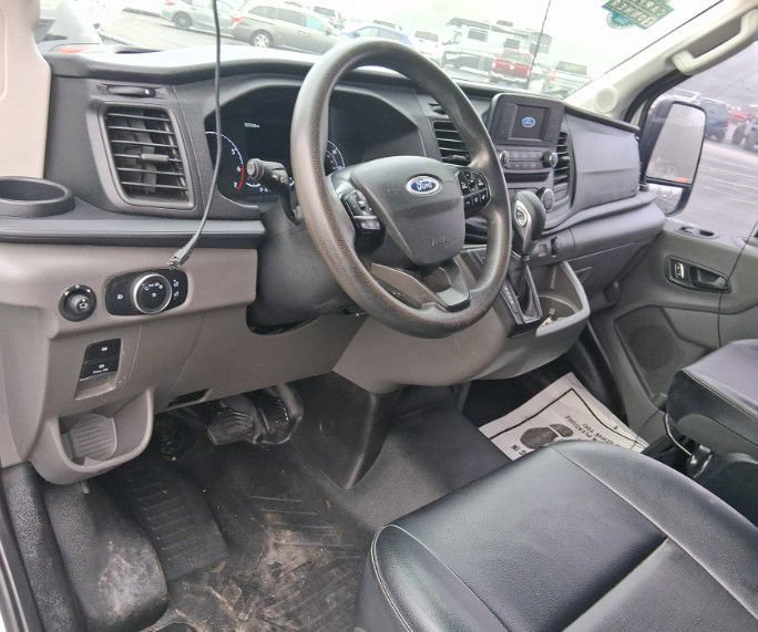 Used 2023 Ford Transit 250 Medium Roof AWD image 2