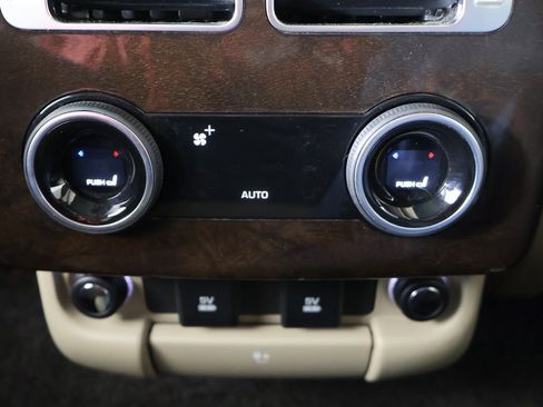 Used 2020 Land Rover Range Rover HSE image 62