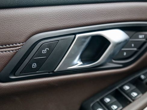 New 2026 BMW 330i xDrive Sedan w/ Premium Package image 18