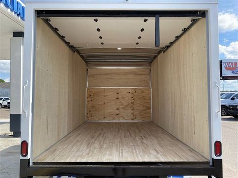 New 2026 Ford E-350 and Econoline 350 Super Duty w/ Power Equipment Group image 7