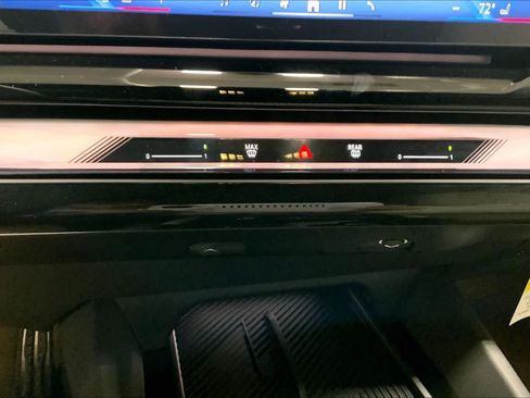 New 2027 BMW 530i xDrive AWD/4WD image 19