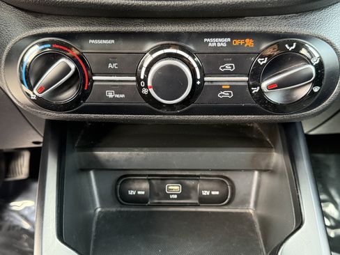 Used 2023 Kia Soul LX w/ Option Group 015 image 23