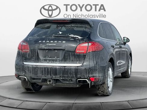 Used 2013 Porsche Cayenne image 6
