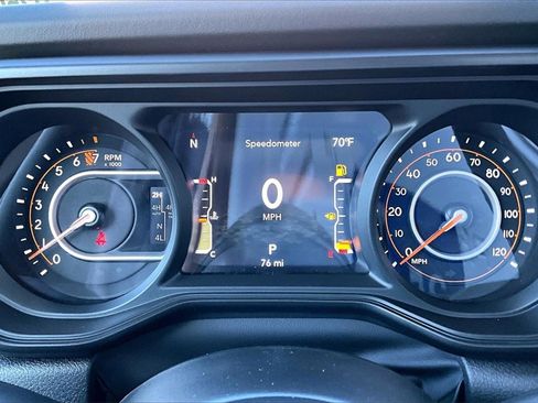 New 2025 Jeep Gladiator Rubicon image 26