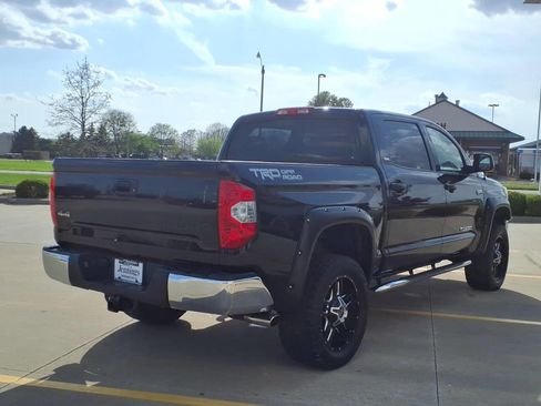 Used 2018 Toyota Tundra SR5 w/ SR5 Upgrade Package AWD/4WD image 5