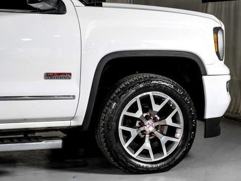 Used 2016 GMC Sierra 1500 SLT w/ All-Terrain Package AWD/4WD image 7
