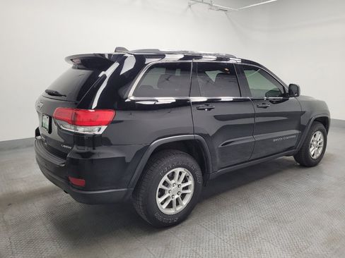 Used 2019 Jeep Grand Cherokee Laredo AWD/4WD image 10