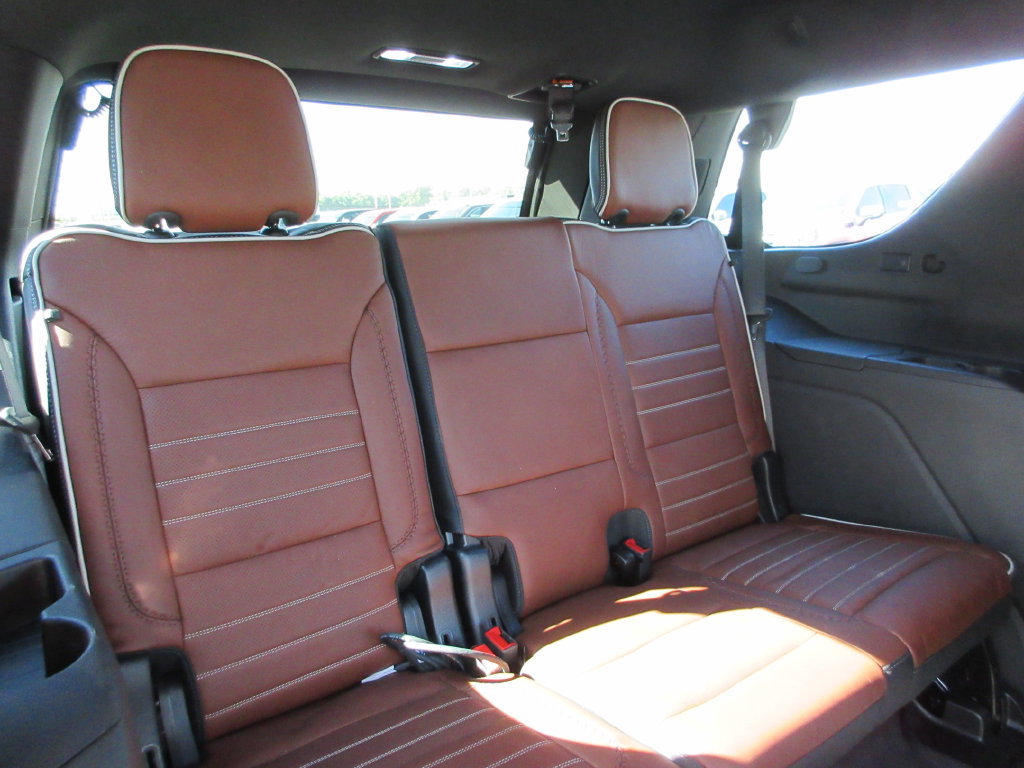 Certified 2024 GMC Yukon Denali Ultimate AWD/4WD image 30