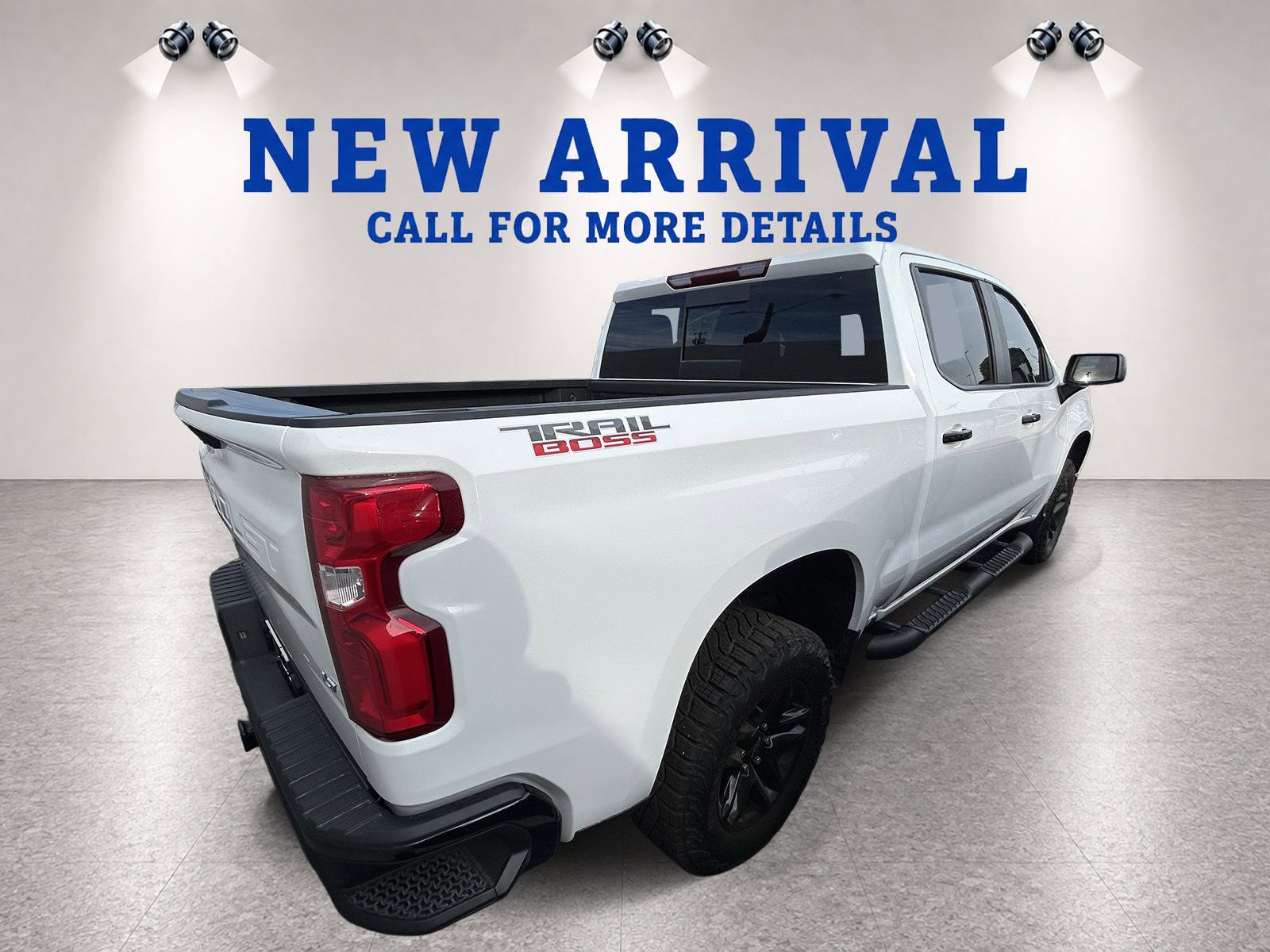 Used 2025 Chevrolet Silverado 1500 LT Trail Boss w/ Convenience Package II AWD/4WD image 6