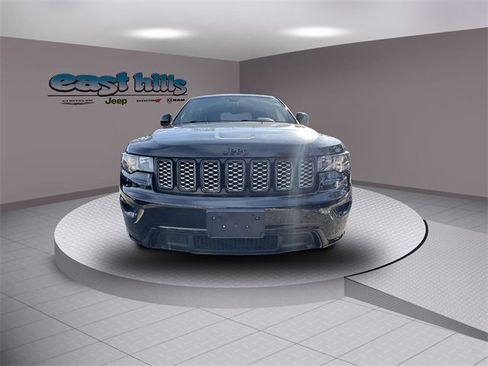 Certified 2019 Jeep Grand Cherokee Altitude image 8