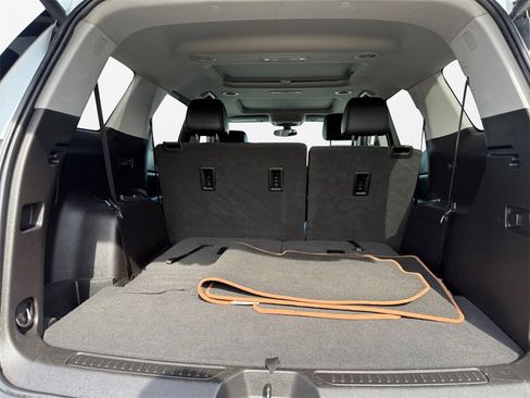 Used 2020 GMC Acadia AT4 image 17