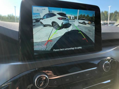 Used 2025 Ford Escape Active w/ Cold Weather Package image 19