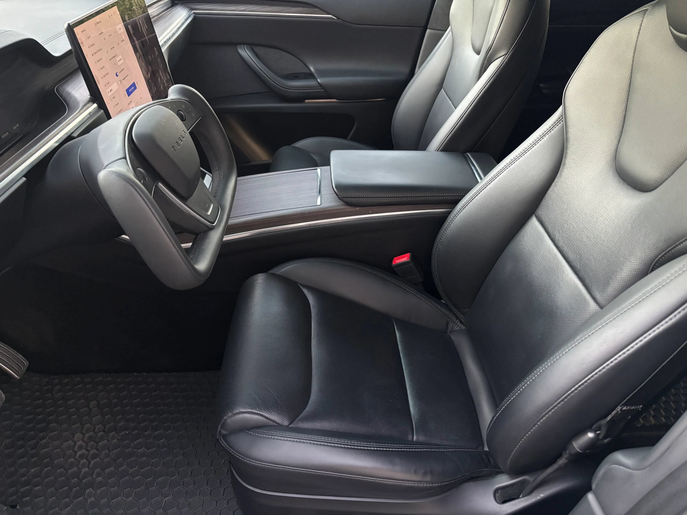 Used 2023 Tesla Model X AWD/4WD image 10