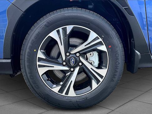 Certified 2025 Subaru Crosstrek 2.0i Premium image 13