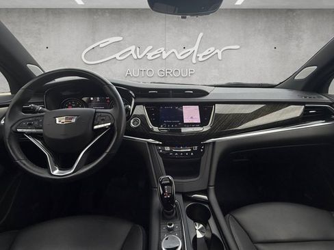 Certified 2022 Cadillac XT6 Premium Luxury w/ LPO, ONYX Package FWD image 19