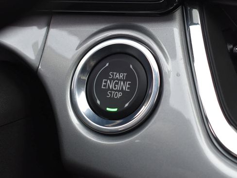 New 2026 Chevrolet Trax LT w/ Sunroof Package image 16