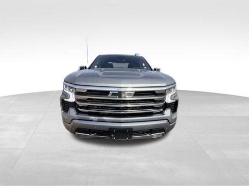 Certified 2026 Chevrolet Silverado 1500 High Country image 3