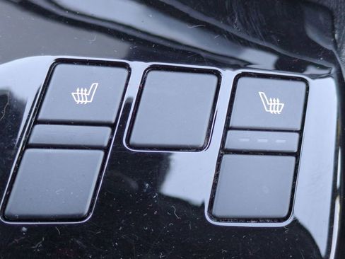 Used 2023 Kia Sportage X-Line w/ X-Line Premium Package image 24