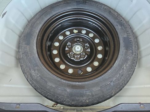 Used 2010 Nissan Altima 2.5 S w/ Convenience Plus Pkg image 16