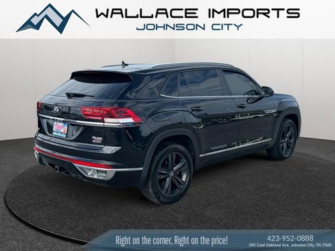 Used 2021 Volkswagen Atlas Cross Sport SE image 5