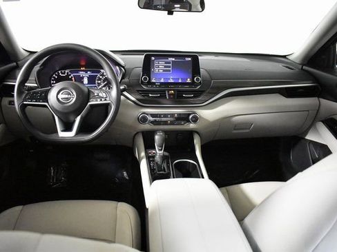 Certified 2023 Nissan Altima 2.5 SV image 26