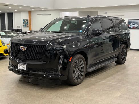 Used 2021 Cadillac Escalade ESV Sport w/ Driver Assist Tech Package image 1