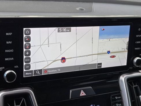 Used 2022 Kia Sorento S FWD image 12