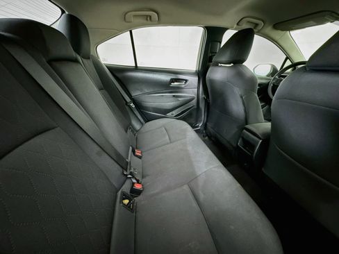 Used 2020 Toyota Corolla LE FWD image 24