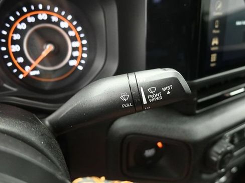 Used 2024 Jeep Gladiator Sport AWD/4WD image 20