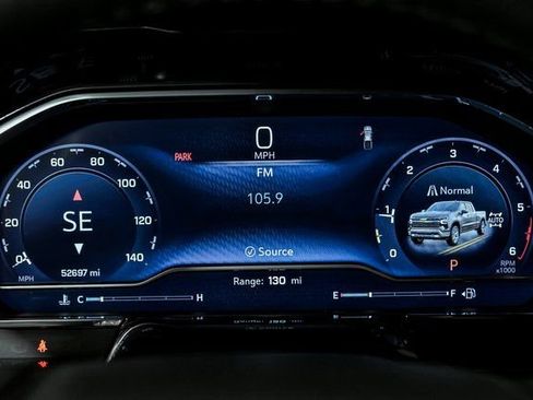 Used 2023 Chevrolet Silverado 1500 RST w/ Z71 Off-Road Package image 16