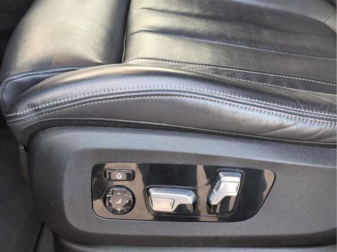 Used 2022 BMW X5 sDrive40i w/ M Sport Package image 14