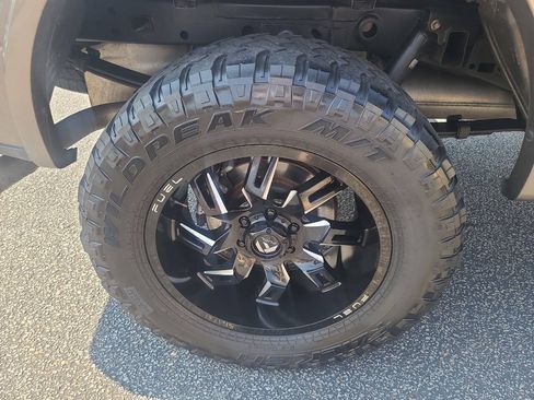 Used 2020 Ford F150 Lariat AWD/4WD image 10