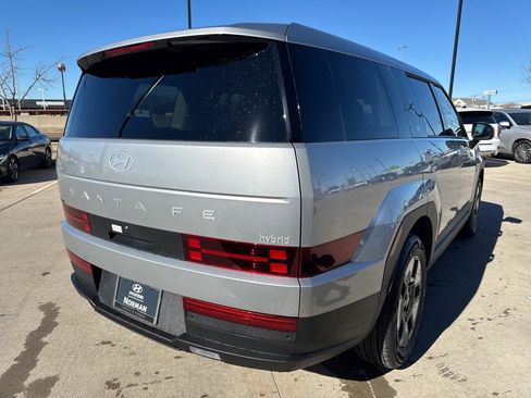 New 2026 Hyundai Santa Fe SE image 4