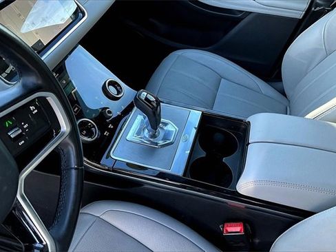 Used 2022 Land Rover Range Rover Evoque SE image 14