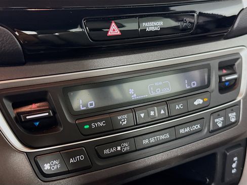 Used 2017 Honda Pilot EX-L image 17