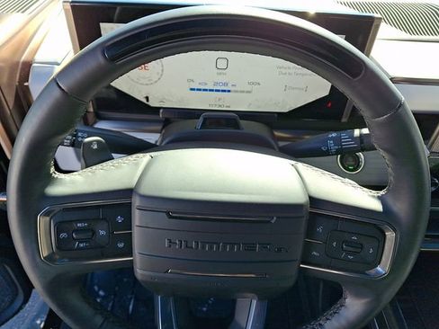 Used 2024 GMC Hummer EV 3X image 20