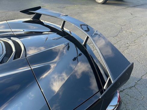 Used 2022 Chevrolet Corvette Stingray Premium Conv w/ Z51 Performance Package image 35