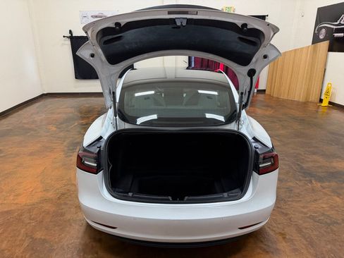 Used 2020 Tesla Model 3 Performance AWD/4WD image 13