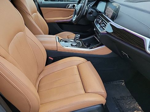 Used 2020 BMW X5 xDrive40i w/ Premium Package image 22