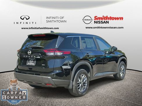 Used 2025 Nissan Rogue S AWD/4WD image 8