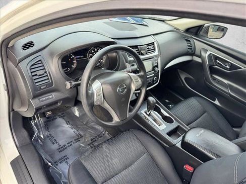 Used 2017 Nissan Altima 2.5 S w/ Power Driver Seat Package image 11