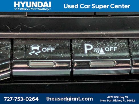 Used 2021 Dodge Durango GT image 34