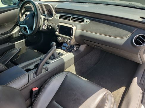 Used 2014 Chevrolet Camaro SS w/ RS Package RWD image 8
