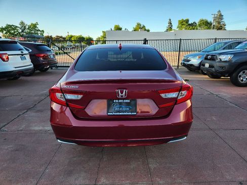 Used 2018 Honda Accord LX image 4
