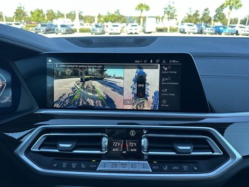 Used 2023 BMW X5 xDrive40i w/ M Sport Package image 21